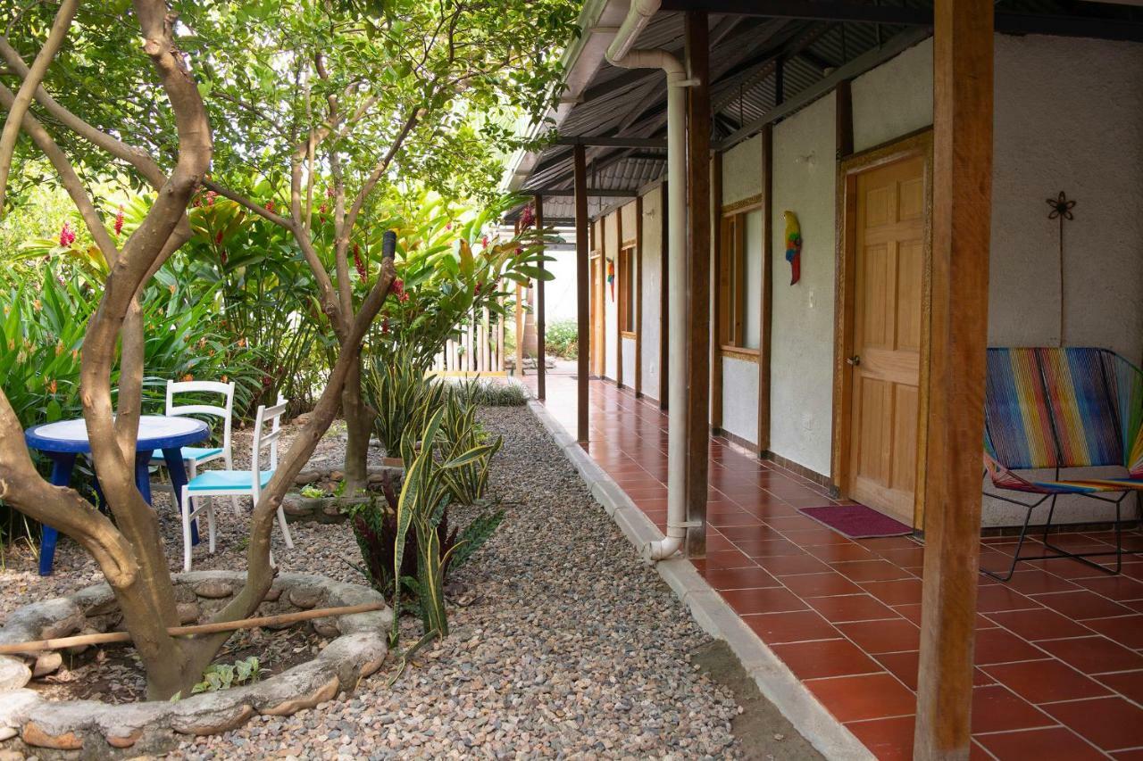Hostal El Ruby Villavieja Exterior photo